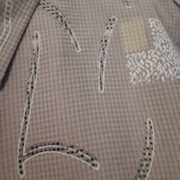 VESE Clothing Co Mens Sz L Beige Breathable Design Button Front Lightweight EUC - Picture 5 of 8